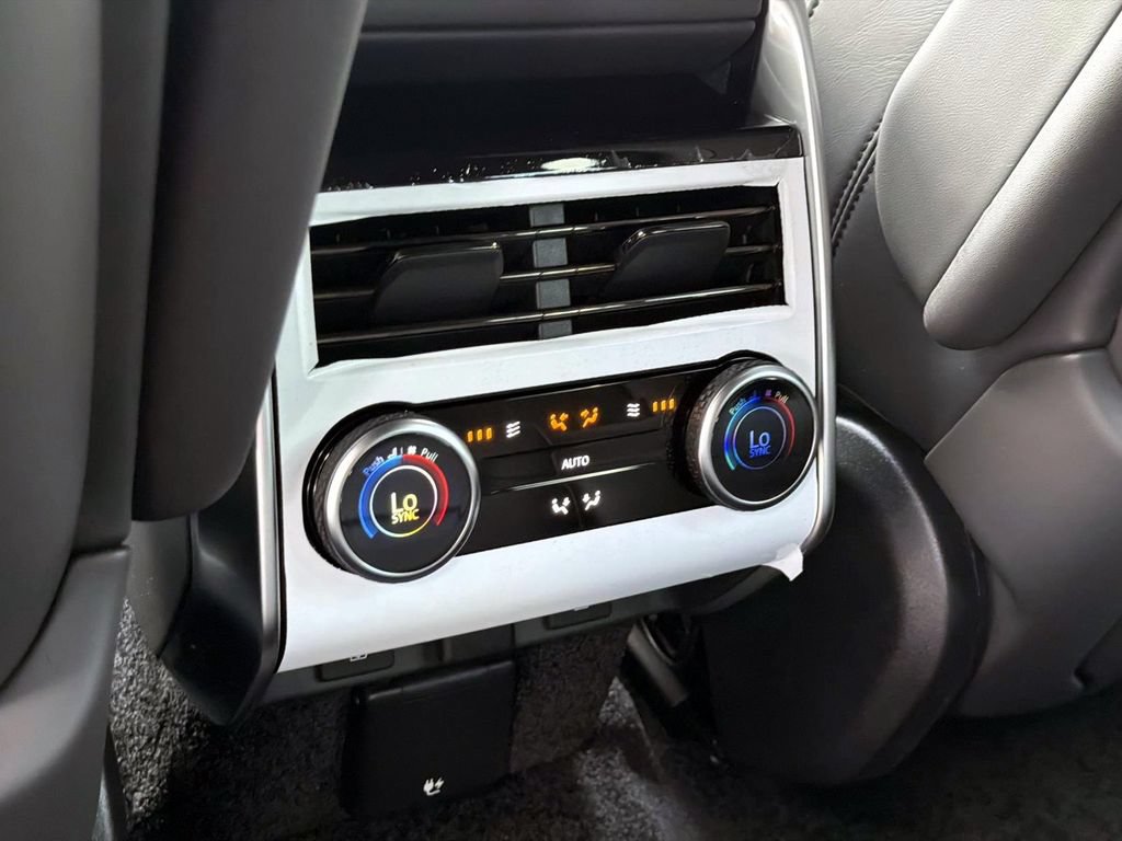 New 2026 Land Rover Range Rover SE AWD/4WD image 15