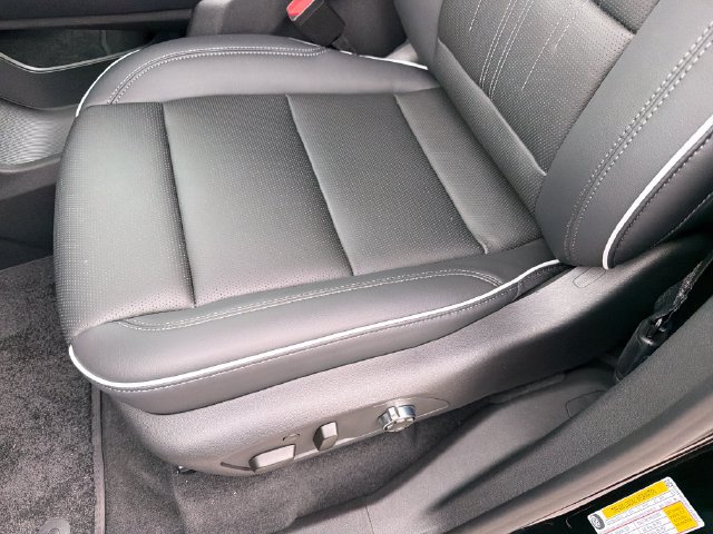 New 2027 Buick Enclave Avenir FWD image 18