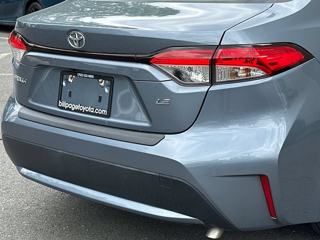 Used 2020 Toyota Corolla LE w/ Carpet Mat Package (TMS) FWD image 5