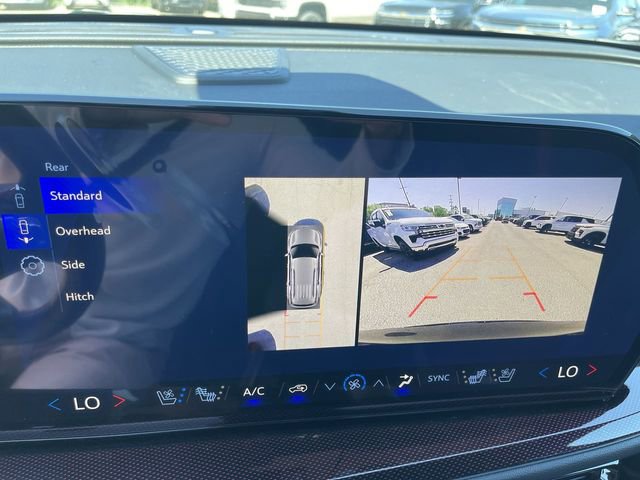 New 2026 Chevrolet Traverse RS w/ LPO, Floor Liner Package AWD/4WD image 17