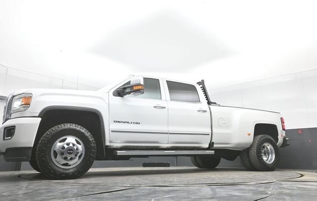 Used 2018 GMC Sierra 3500 Denali w/ Duramax Plus Package image 41