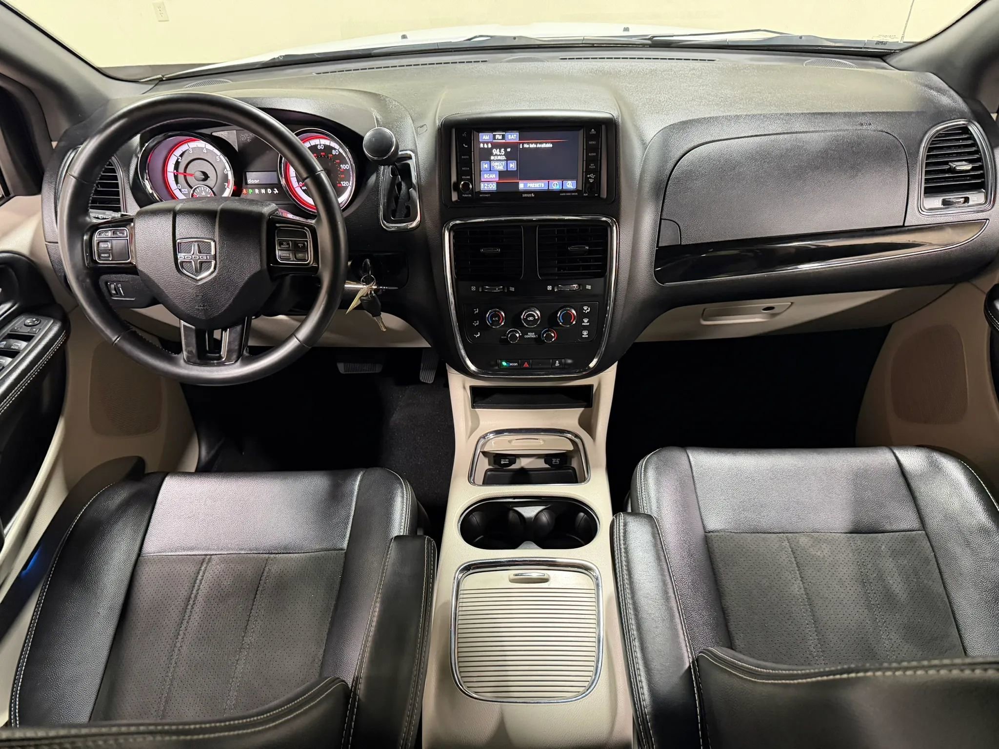 Used 2019 Dodge Grand Caravan SXT FWD image 51