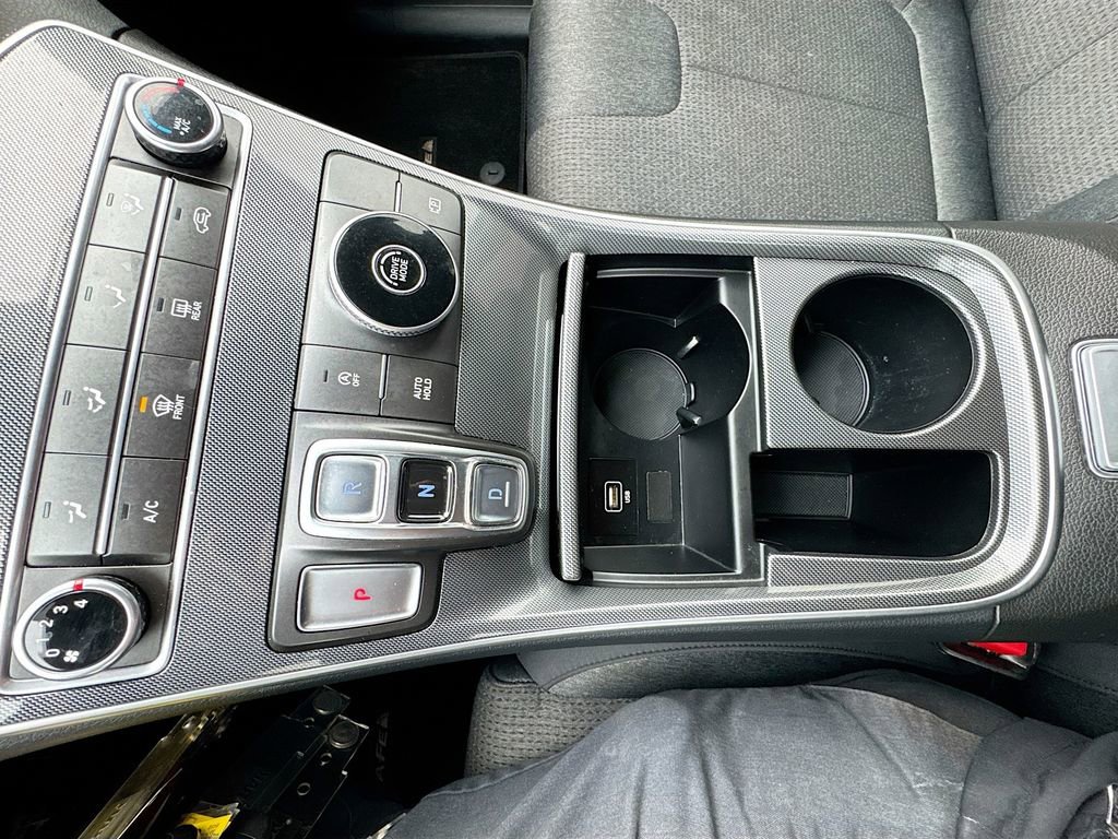 Used 2023 Hyundai Santa Fe SE w/ Cargo Package image 16