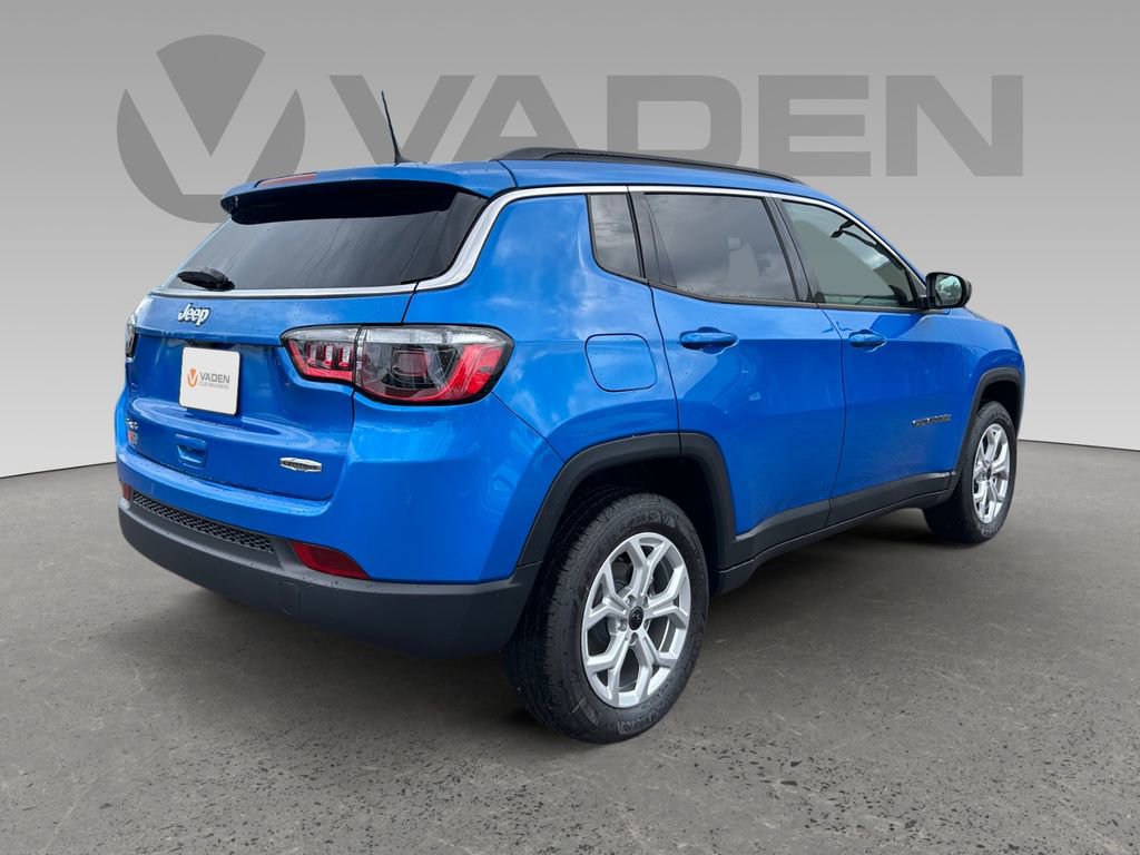 New 2025 Jeep Compass Latitude image 23