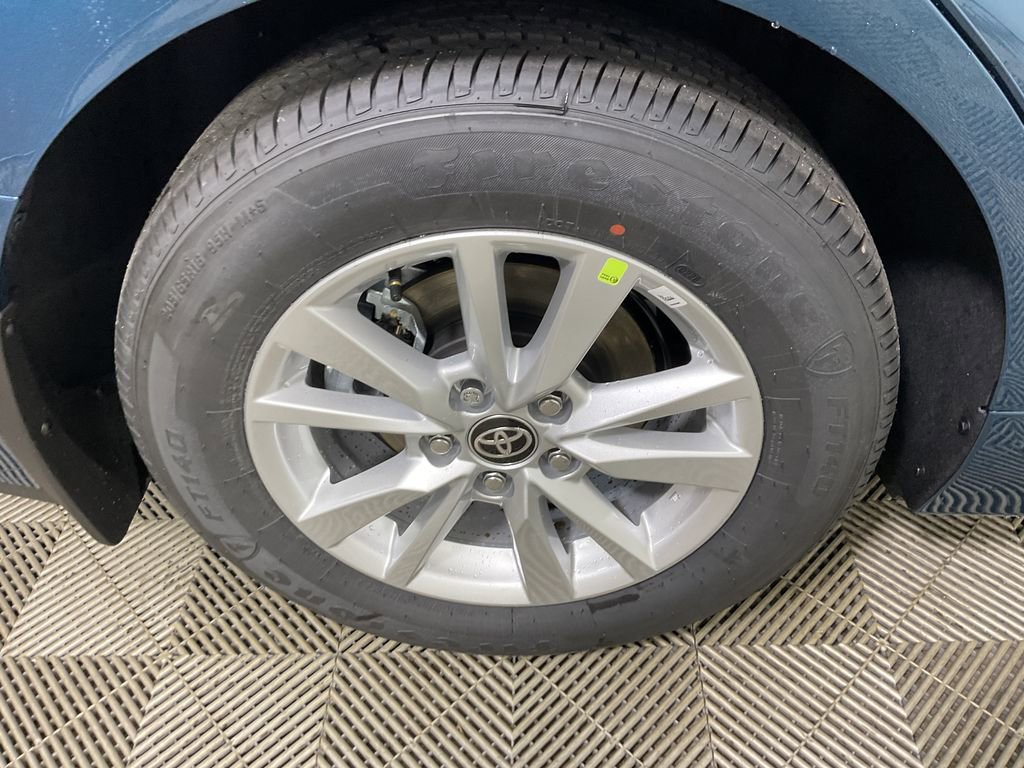 New 2026 Toyota Camry LE image 9