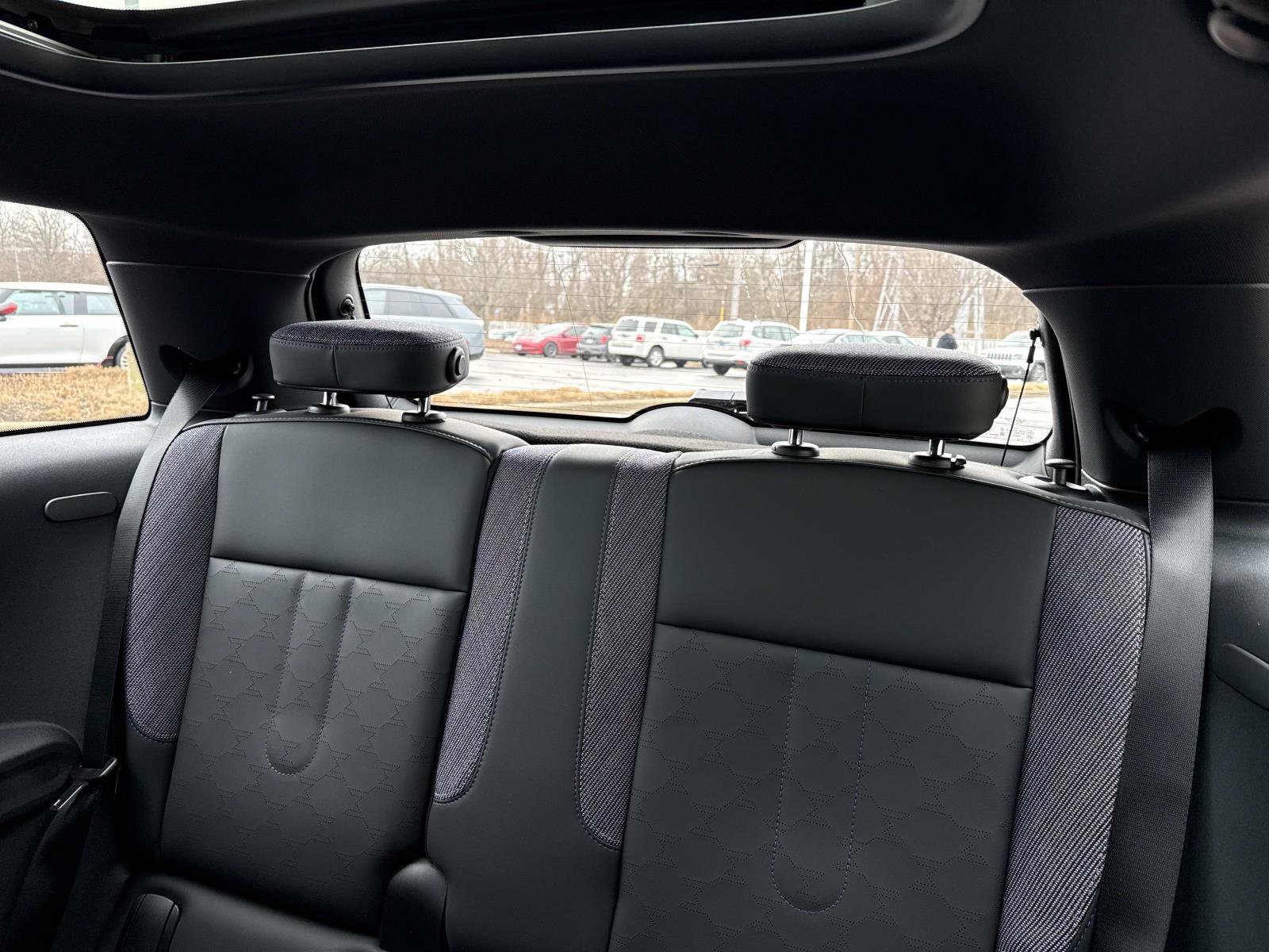 New 2026 MINI Cooper 2-Door Hardtop FWD image 19