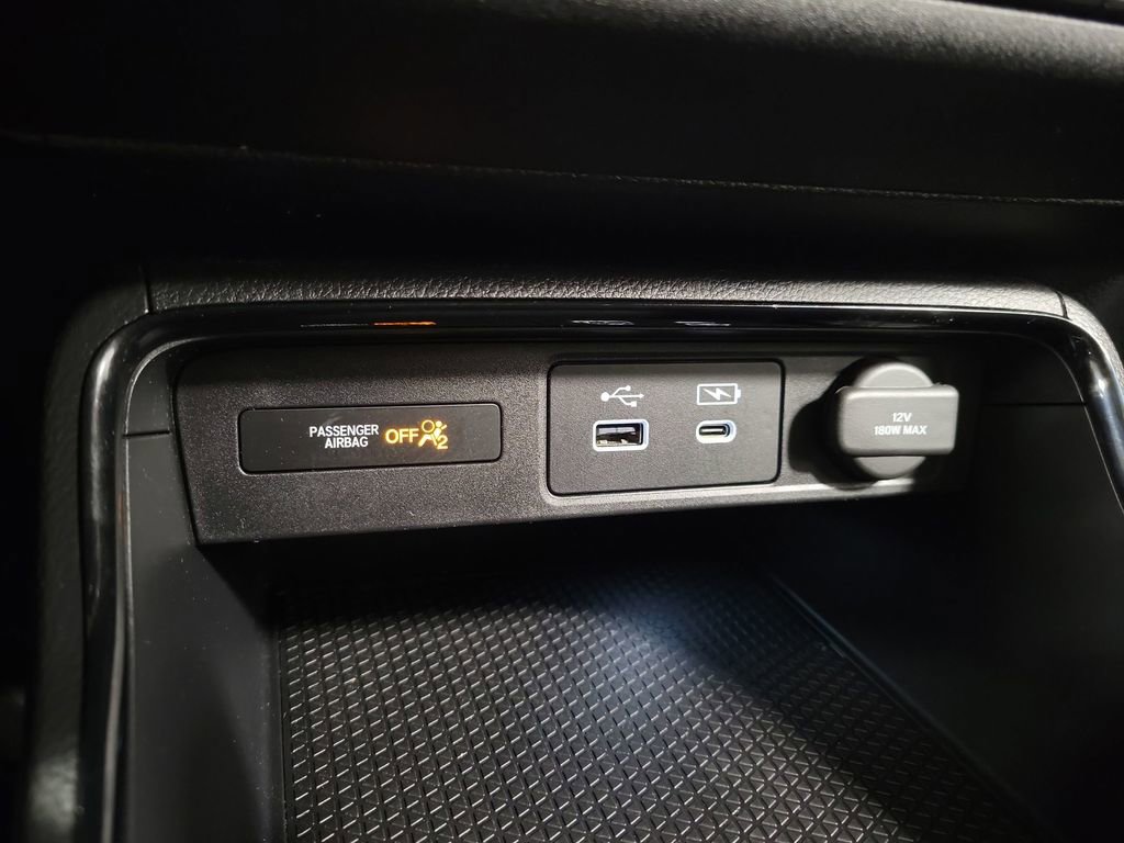 Used 2025 Honda CR-V Sport image 17
