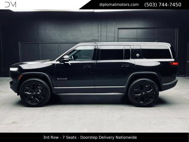 Used 2024 Rivian R1S Adventure AWD/4WD image 3