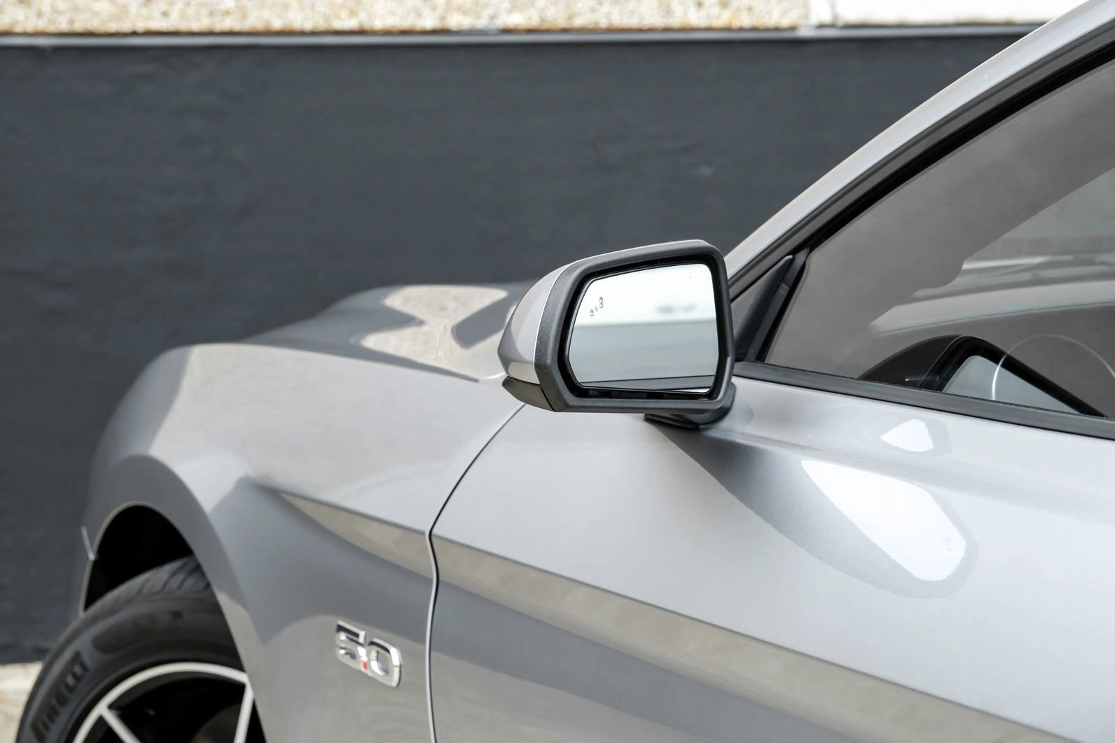Used 2022 Ford Mustang GT RWD image 41
