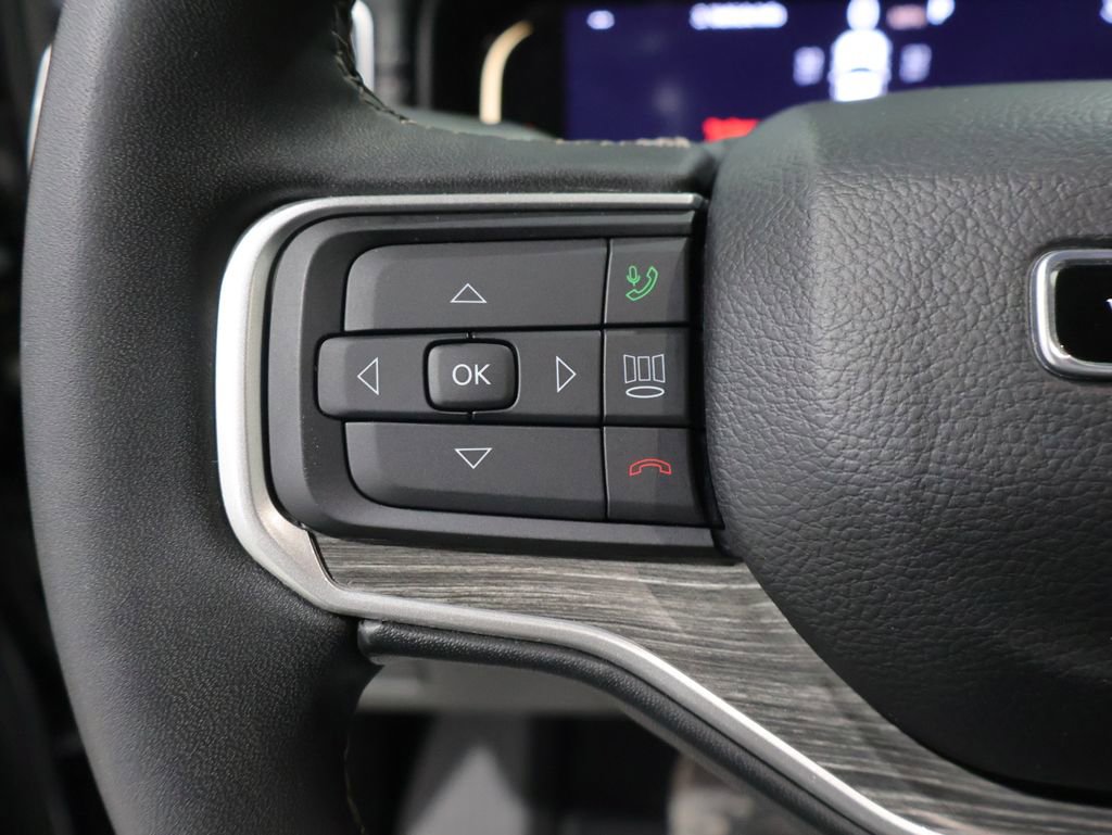 Used 2024 Jeep Wagoneer L Series III w/ Flexible Seating Group image 37