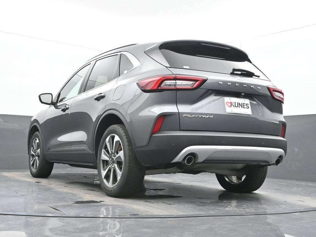 Used 2024 Ford Escape Platinum AWD/4WD image 30