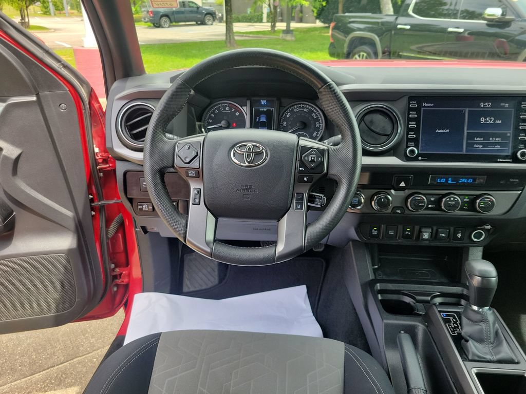 Certified 2023 Toyota Tacoma TRD Off-Road w/ Technology Package AWD/4WD image 19