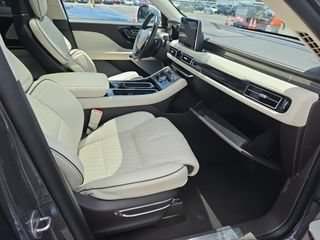 Used 2020 Lincoln Aviator Black Label w/ Dynamic Handling Package AWD/4WD image 6