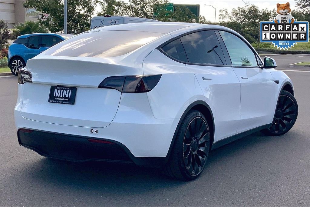 Used 2023 Tesla Model Y Performance image 10