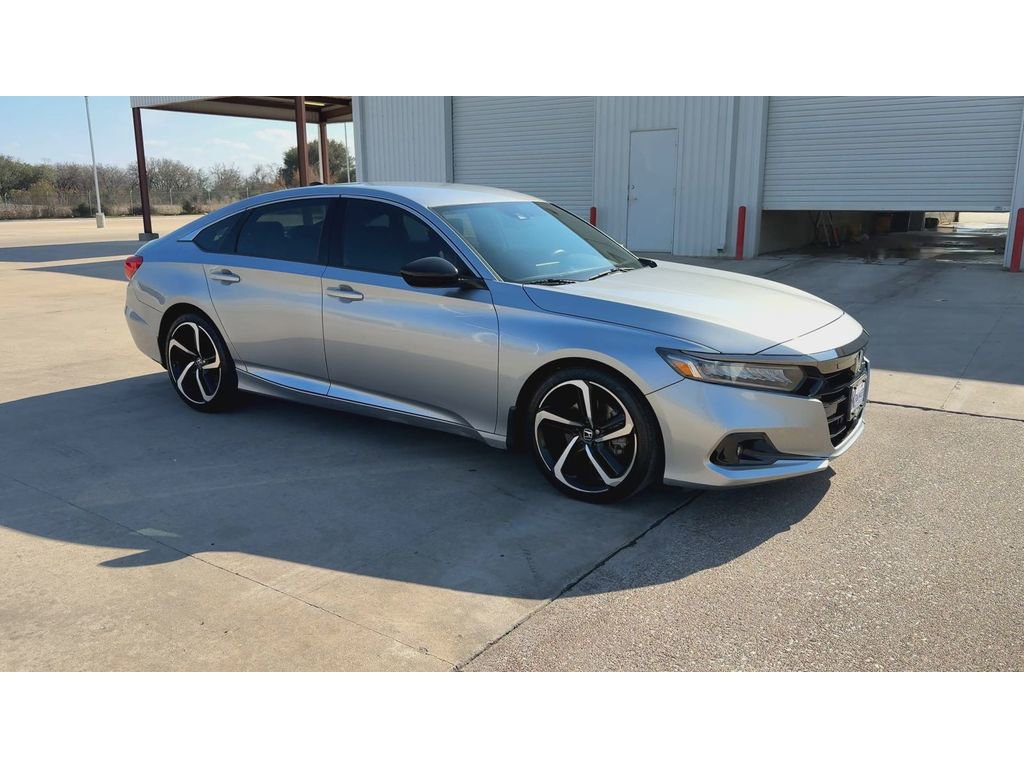 Used 2021 Honda Accord Sport image 2