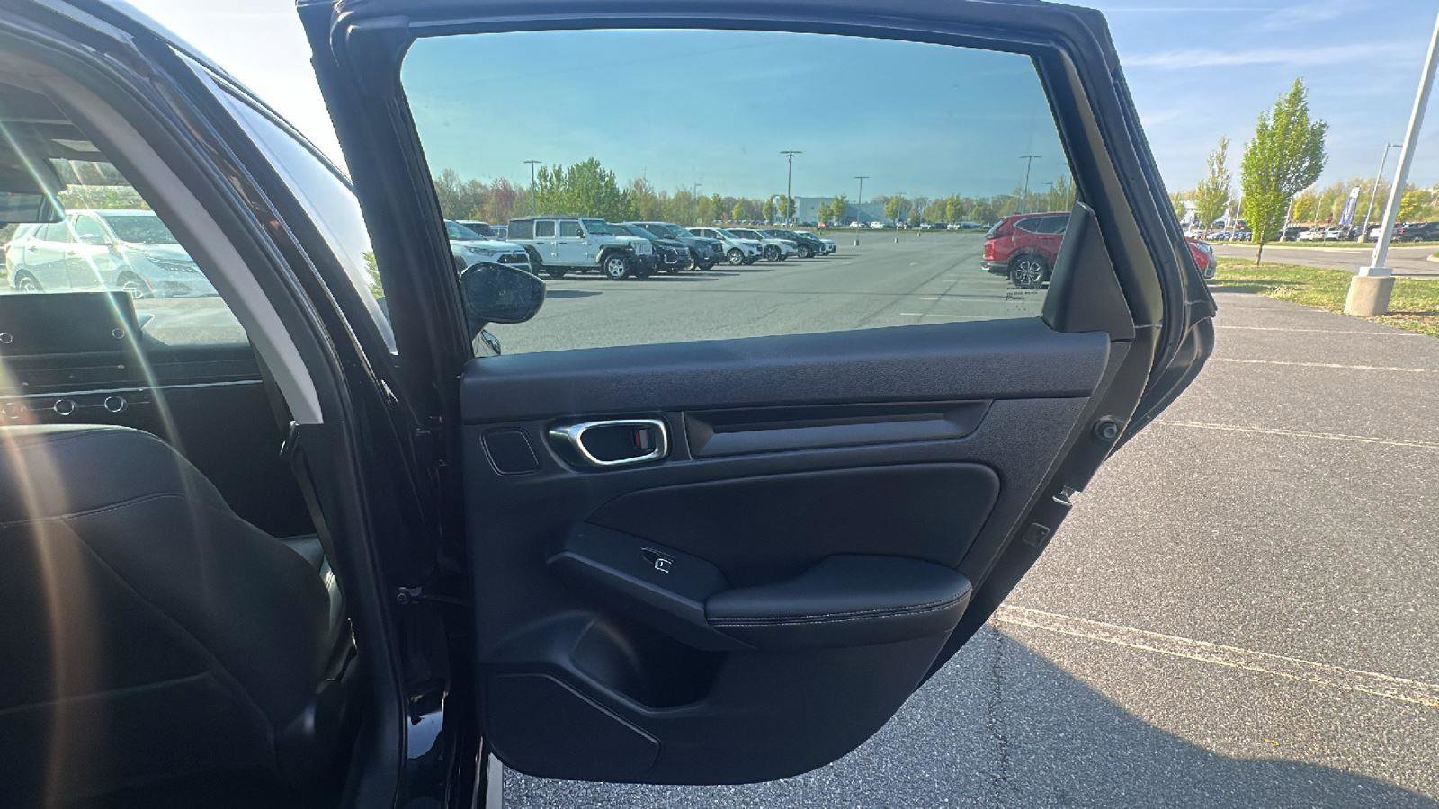 Used 2022 Honda Civic EX-L image 19