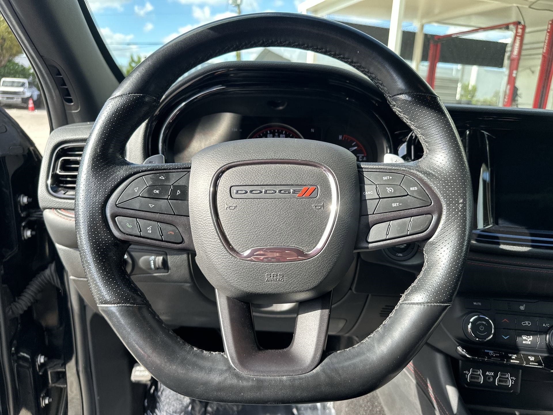 Used 2023 Dodge Durango GT RWD image 11