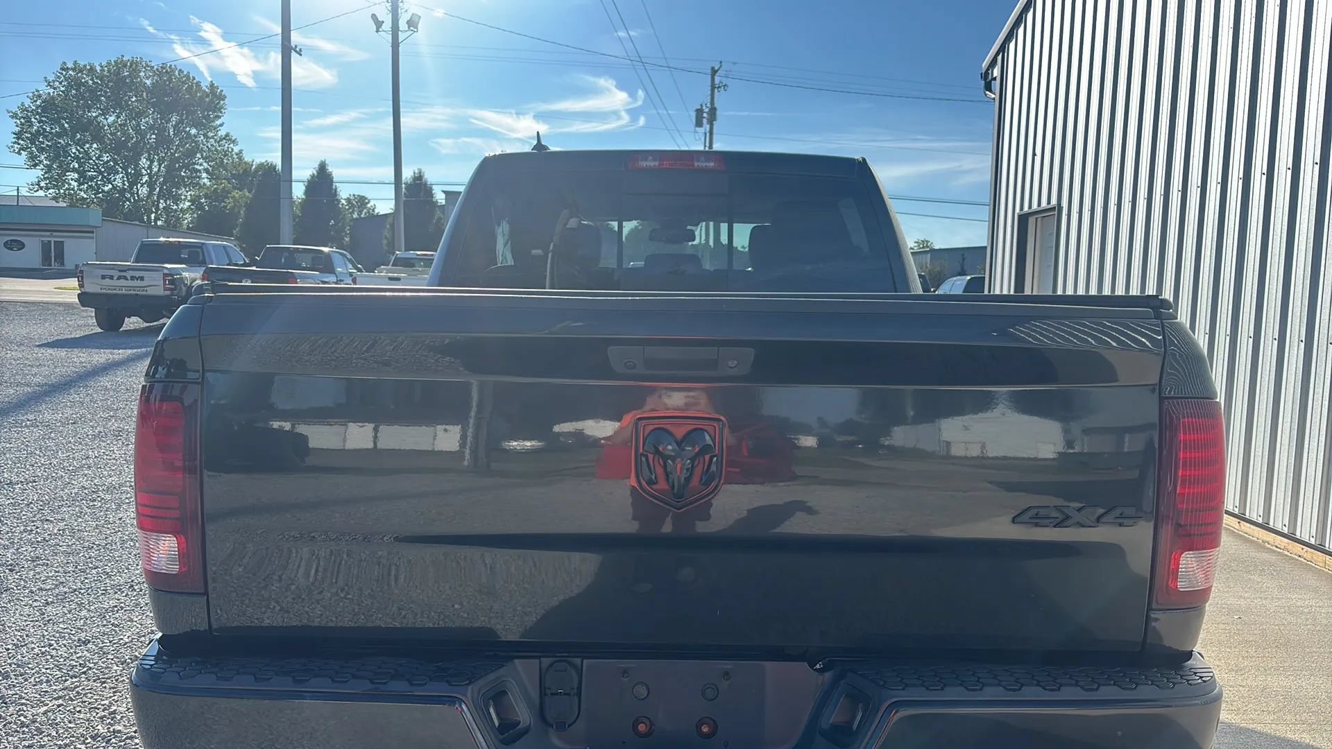 Used 2016 RAM 1500 Sport w/ Black Ram 1500 Sport Group AWD/4WD image 3