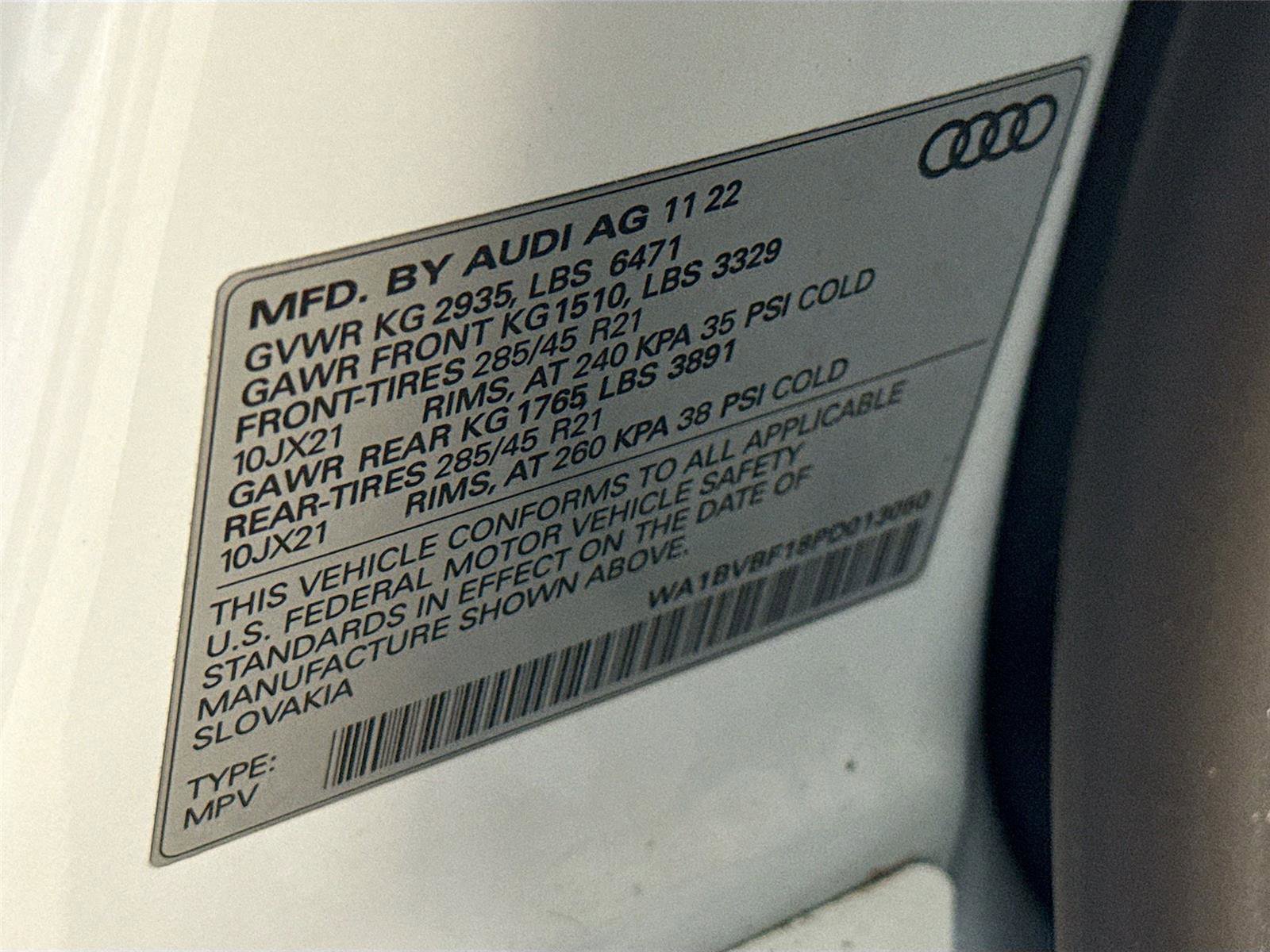 Certified 2023 Audi Q8 Premium Plus w/ Premium Plus Package image 34