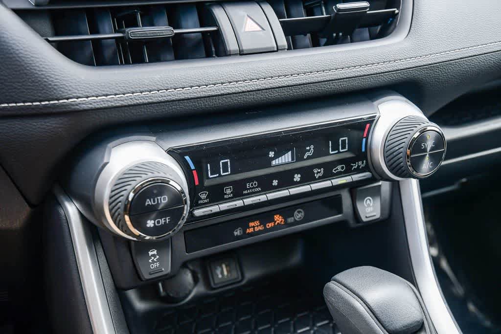 Certified 2025 Toyota RAV4 XLE w/ Convenience Package FWD image 20