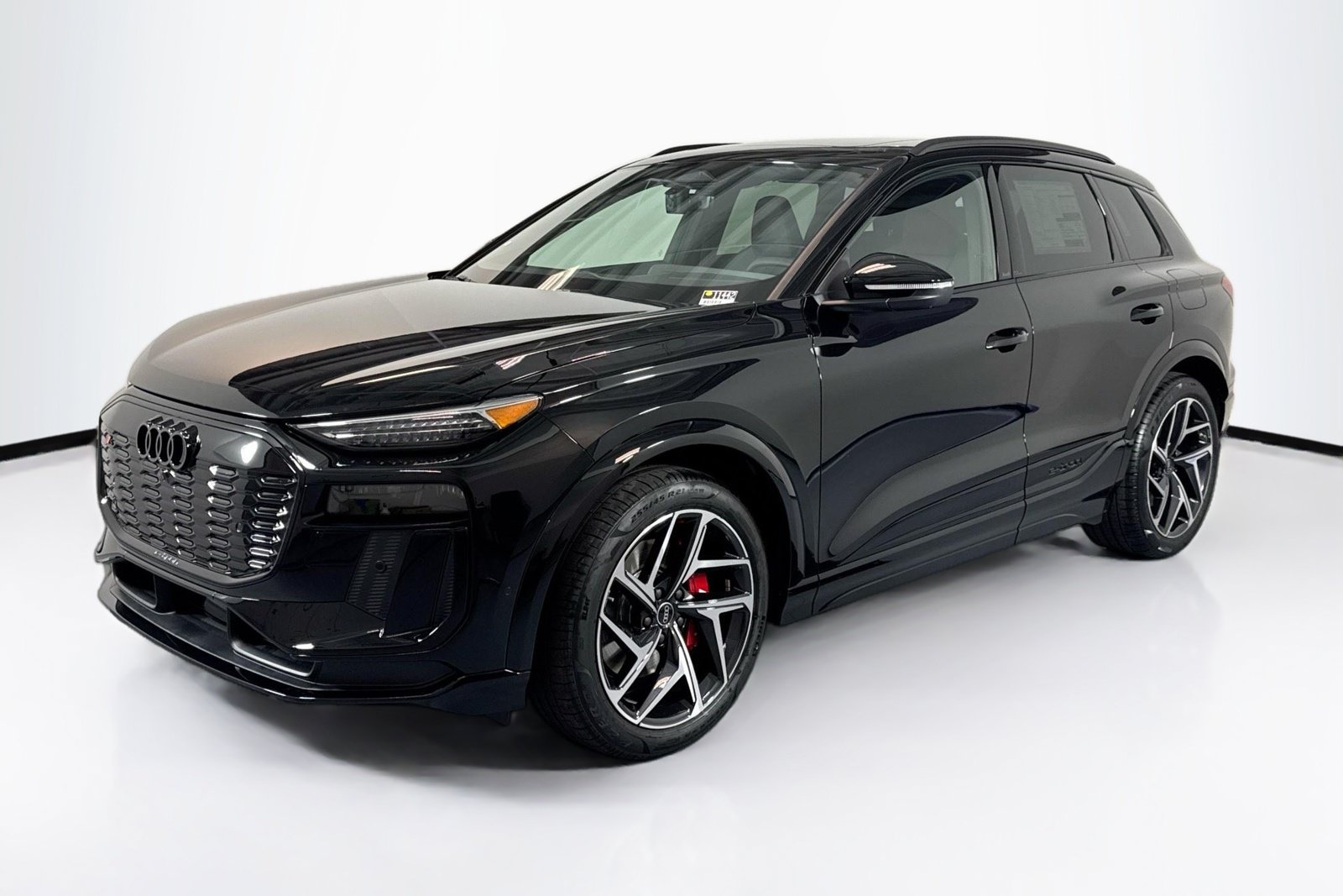 New 2027 Audi SQ6 e-tron Premium Plus AWD/4WD image 1