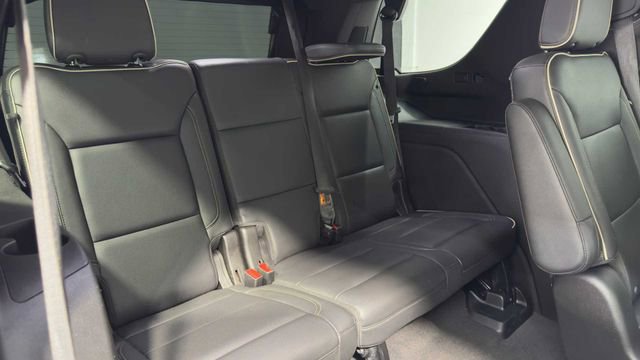 Used 2021 GMC Yukon SLT w/ SLT Luxury Plus Package RWD image 20