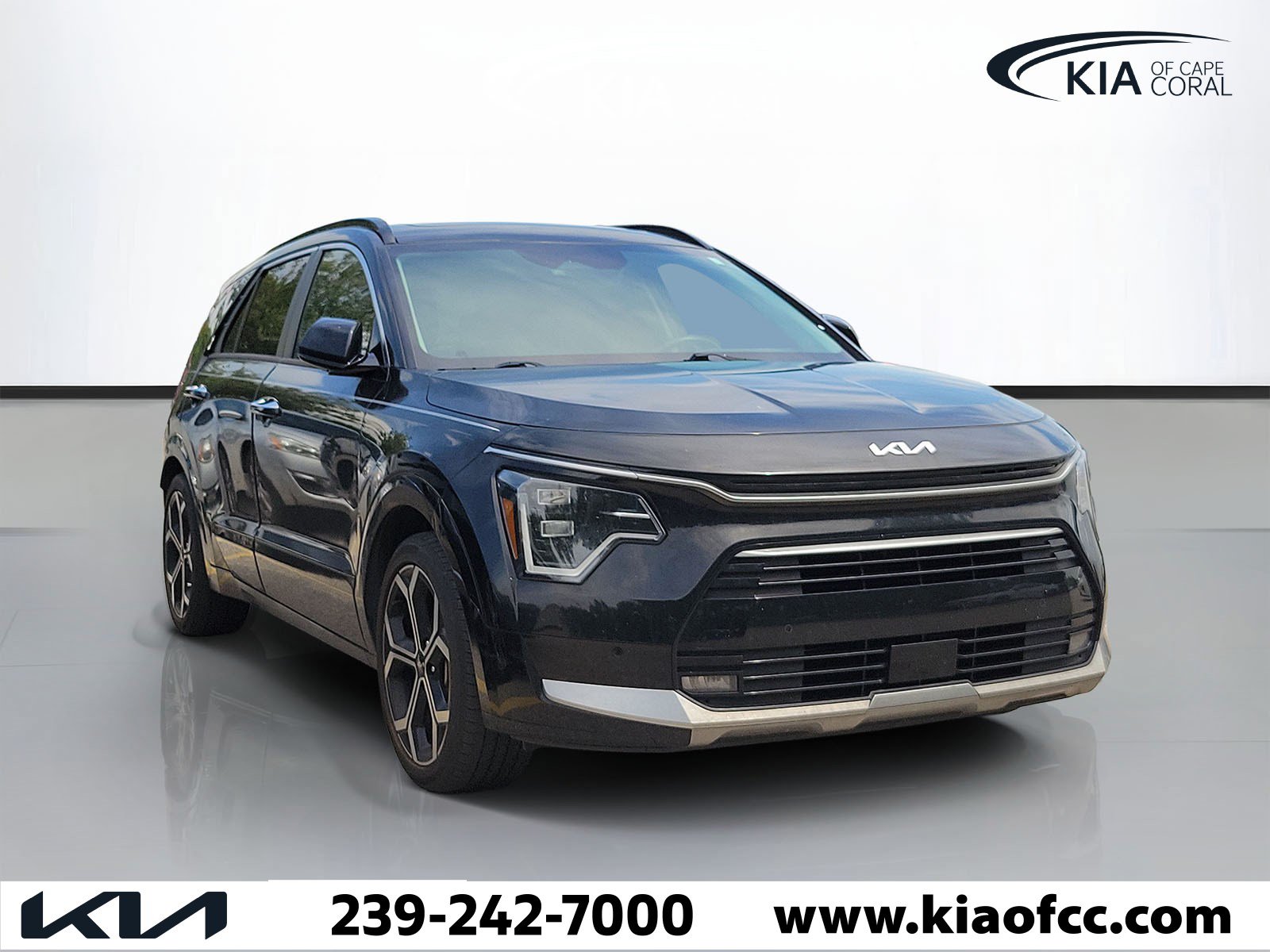 Certified 2023 Kia Niro SX Touring