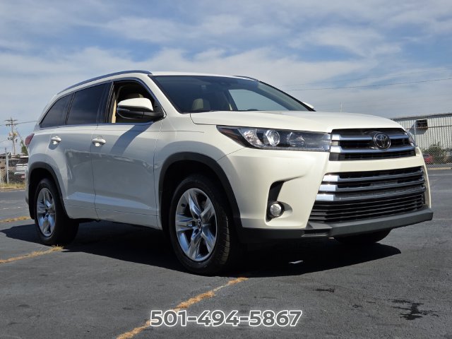 Used 2017 Toyota Highlander Limited FWD image 7
