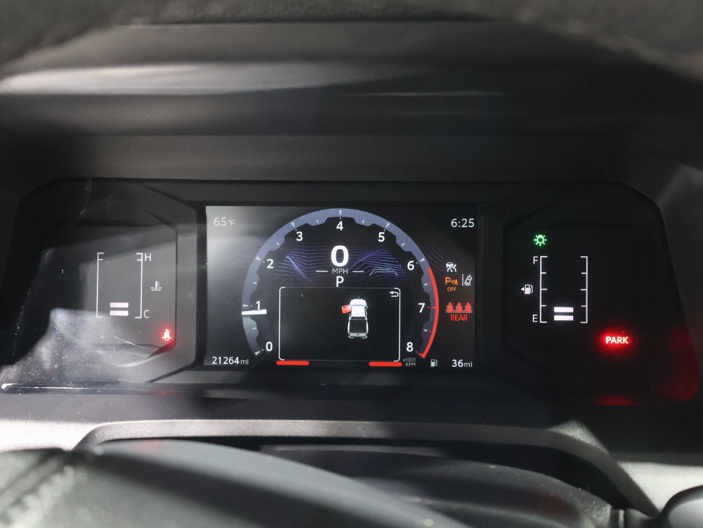 Used 2024 Toyota Tacoma SR5 AWD/4WD image 38