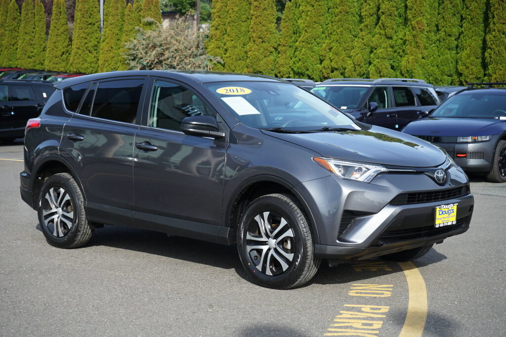 Used 2018 Toyota RAV4 LE w/ All Weather Liner Package