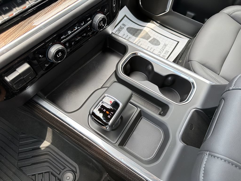 New 2026 Chevrolet Silverado 1500 LT Trail Boss w/ LT Trail Boss Premium Package AWD/4WD image 7