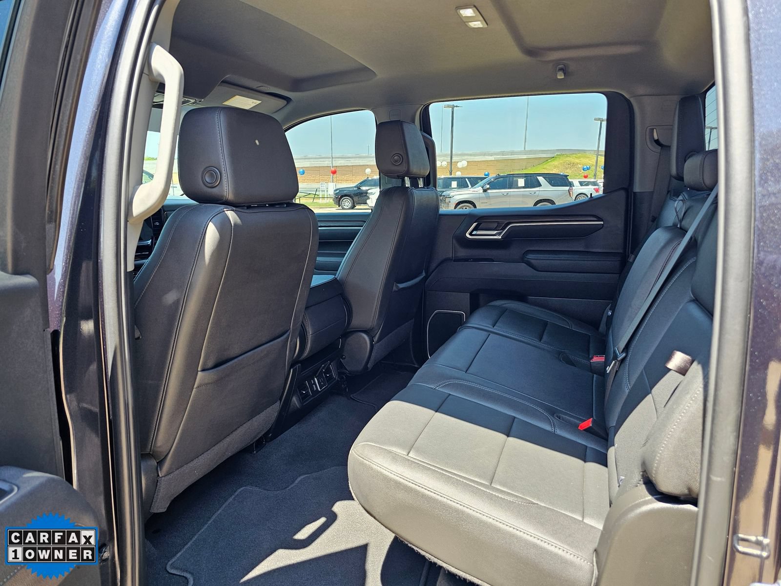 Used 2026 GMC Sierra 1500 SLT AWD/4WD image 30