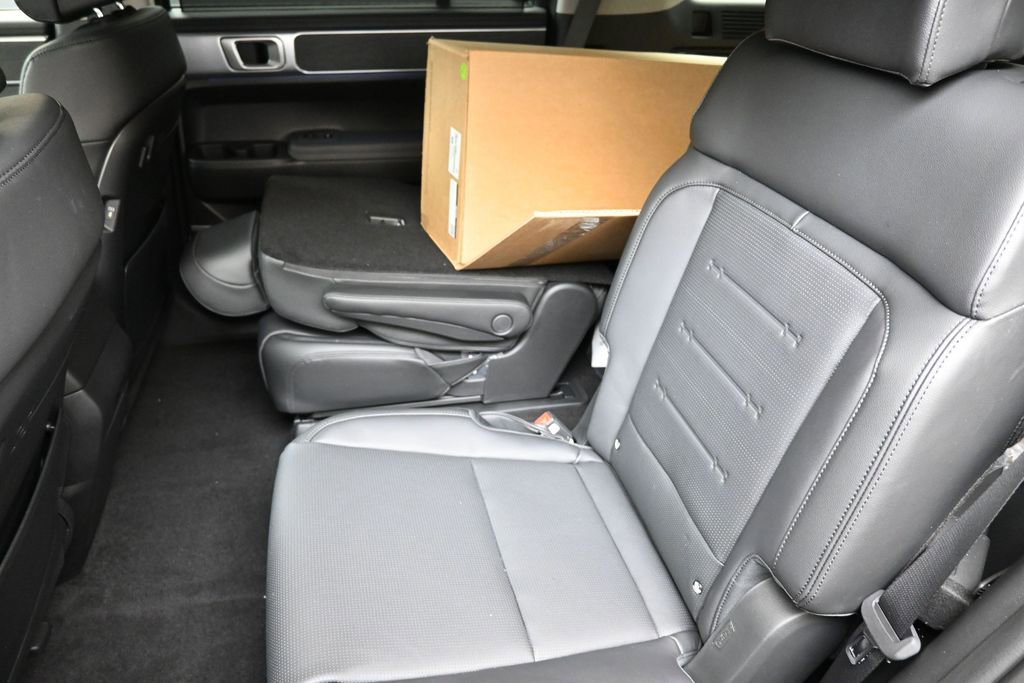 New 2026 Hyundai Santa Fe Limited AWD/4WD image 18