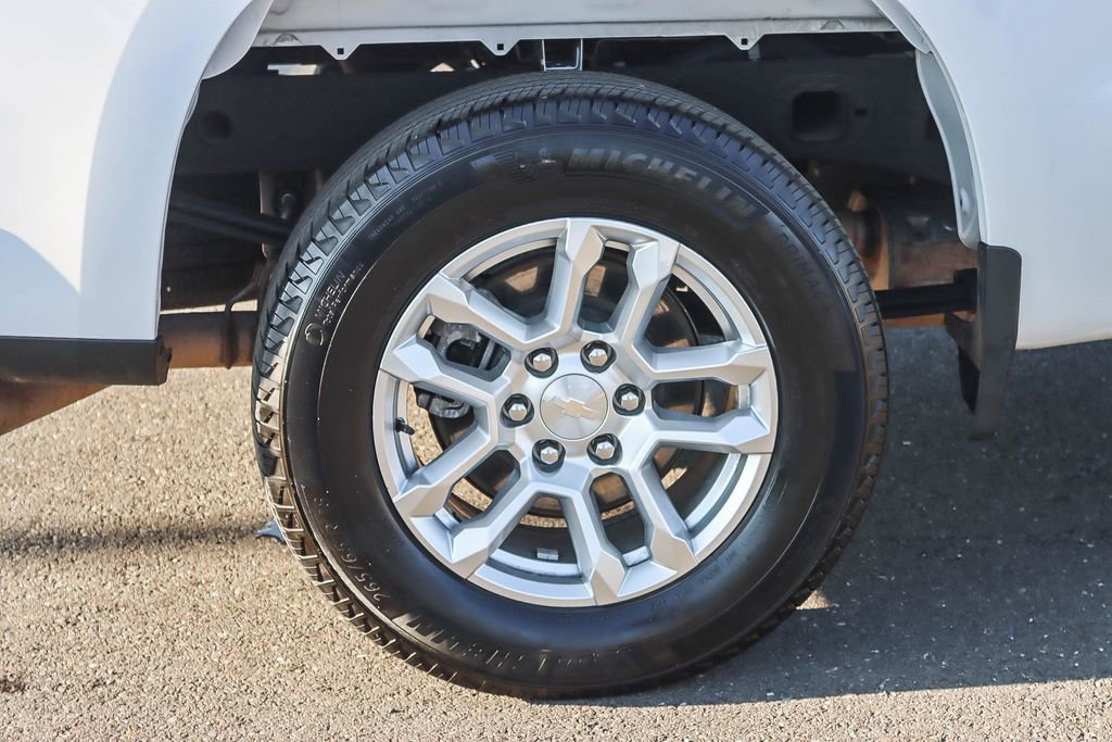 Used 2022 Chevrolet Silverado 1500 LT image 17