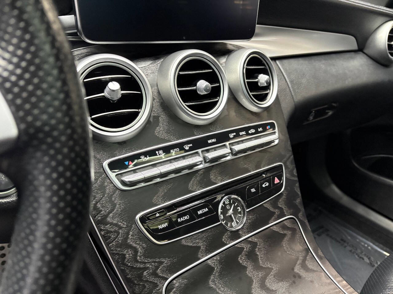 Used 2016 Mercedes-Benz C 300 Luxury image 24