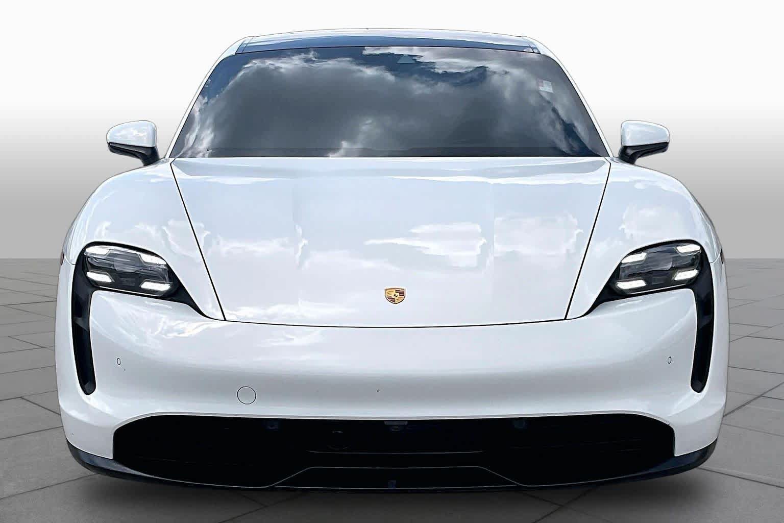 Used 2022 Porsche Taycan 4S AWD/4WD image 3