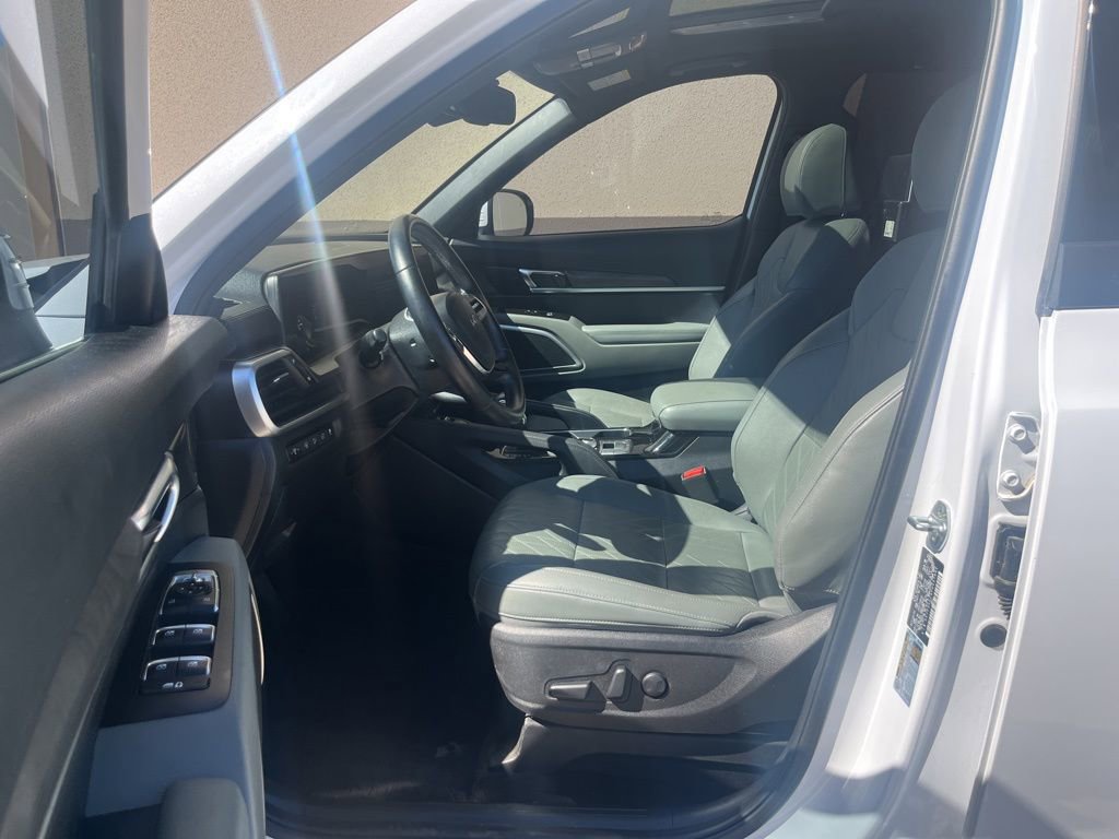 Used 2023 Kia Telluride EX X-Line image 43