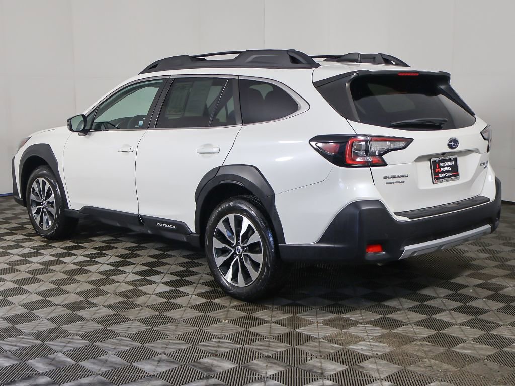 Used 2023 Subaru Outback Limited XT AWD/4WD image 13