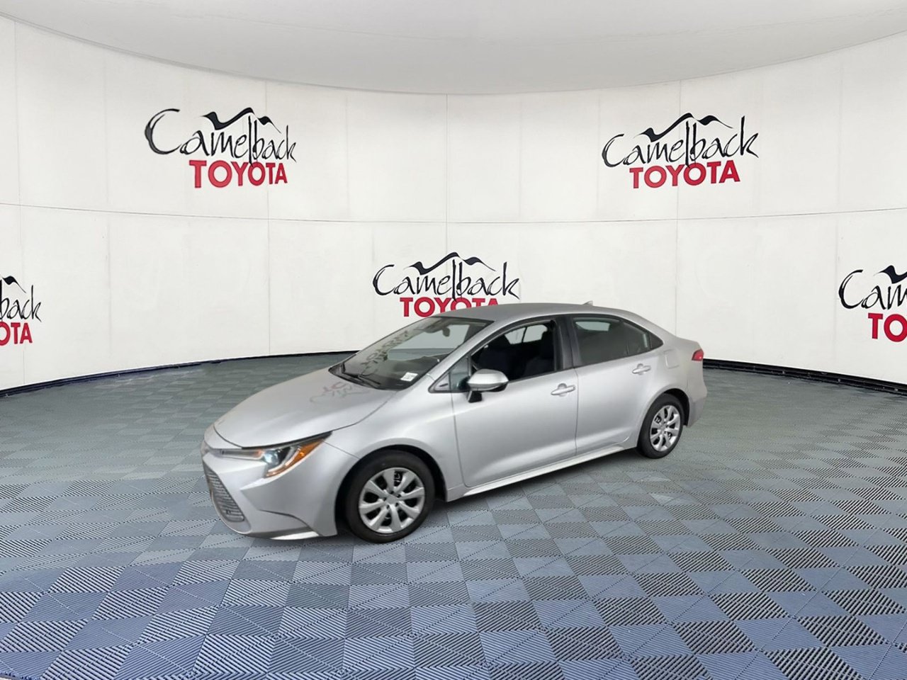 Used 2021 Toyota Corolla LE FWD image 7