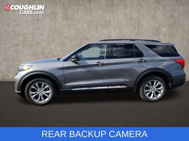 Used 2023 Ford Explorer XLT w/ Equipment Group 202A image 5