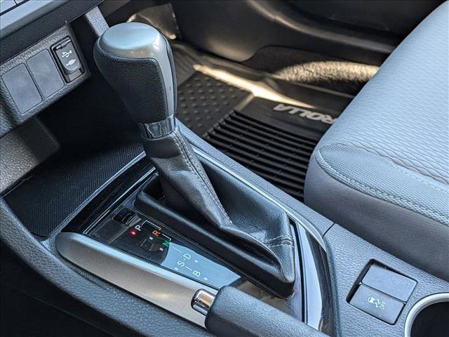 Used 2016 Toyota Corolla LE image 12