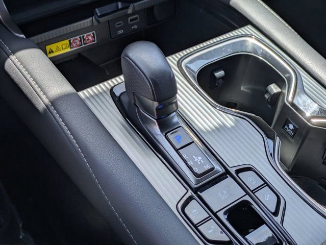 Used 2023 Lexus RX 350 F Sport w/ Cold Area Package AWD/4WD image 26