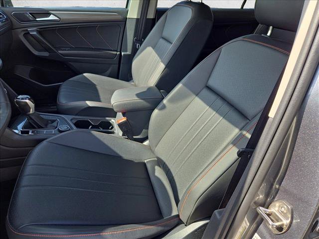 Used 2024 Volkswagen Tiguan Wolfsburg Edition AWD/4WD image 13