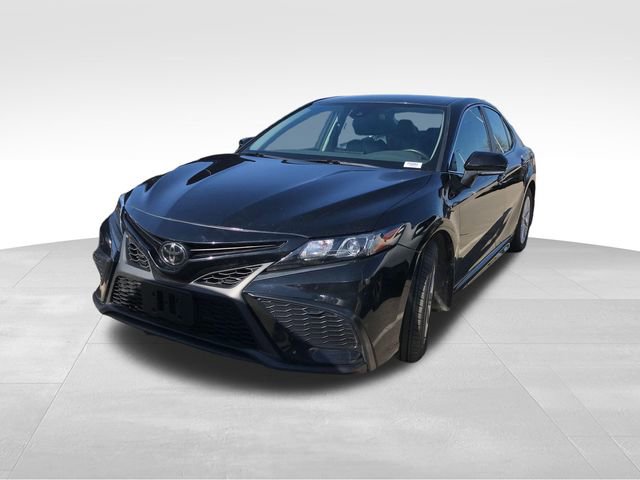 Used 2023 Toyota Camry SE image 7