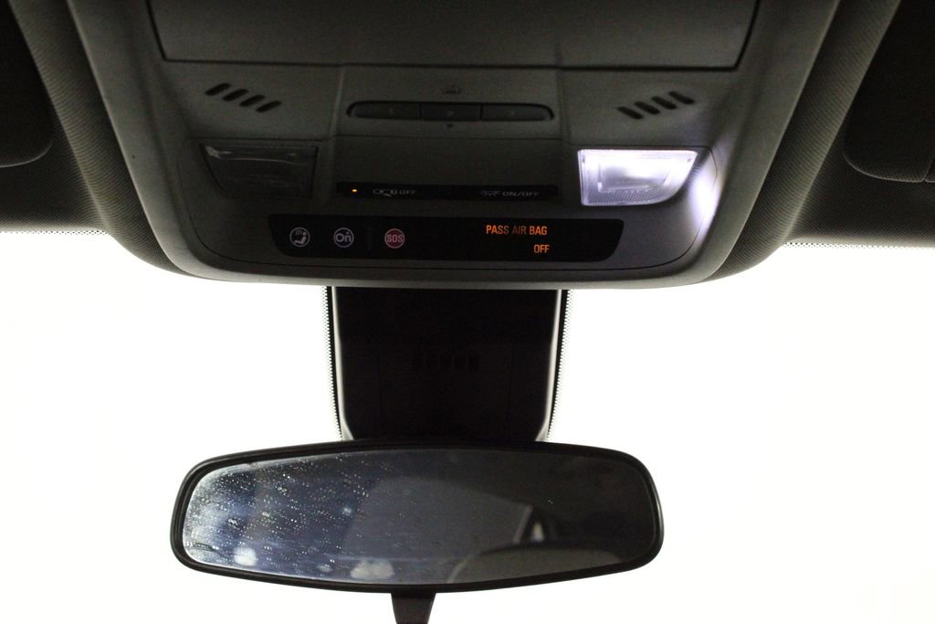 Used 2022 Chevrolet Equinox LS w/ LS Convenience Package image 28