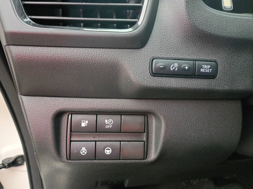 Used 2021 Nissan Leaf SL Plus FWD image 18