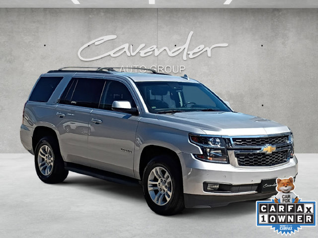 Used 2017 Chevrolet Tahoe LT w/ Luxury Package RWD image 2