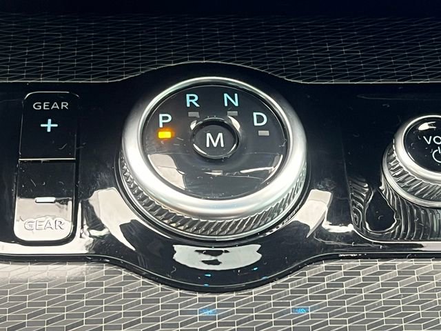 Certified 2025 Ford Expedition Max Platinum w/ Stealth Appearance Package image 31