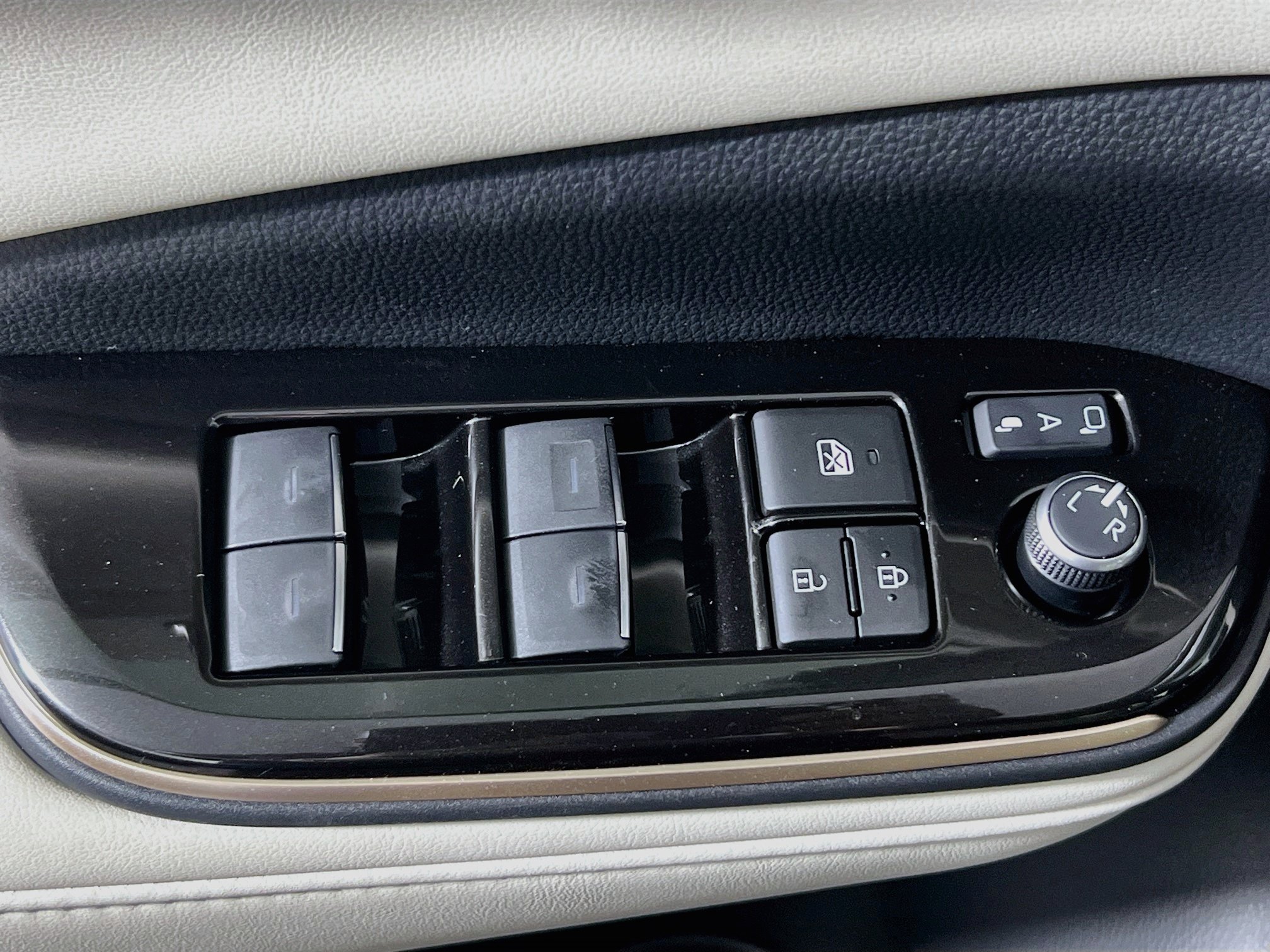 New 2026 Toyota Crown AWD/4WD image 16