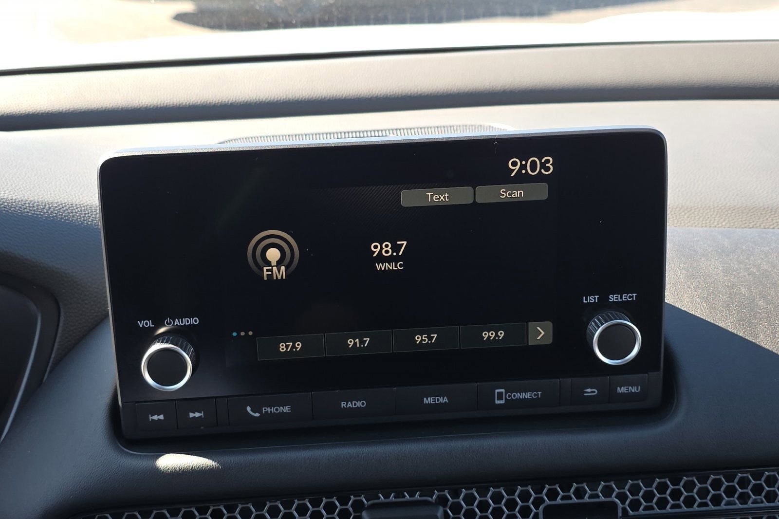 Used 2024 Honda HR-V Sport image 17